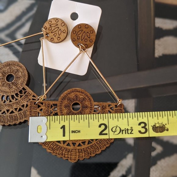 3for$20 - Laser Etched Wooden Earrings - NWT - Picture 4 of 4